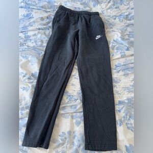Nike Black Sweatpants Athletic Comfort